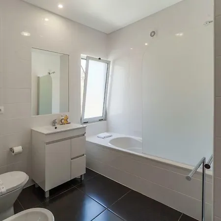 Luxury Beach House * Ponta Delgada (Sao Miguel)