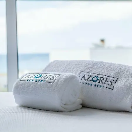 Luxury Beach House * Ponta Delgada (Sao Miguel)